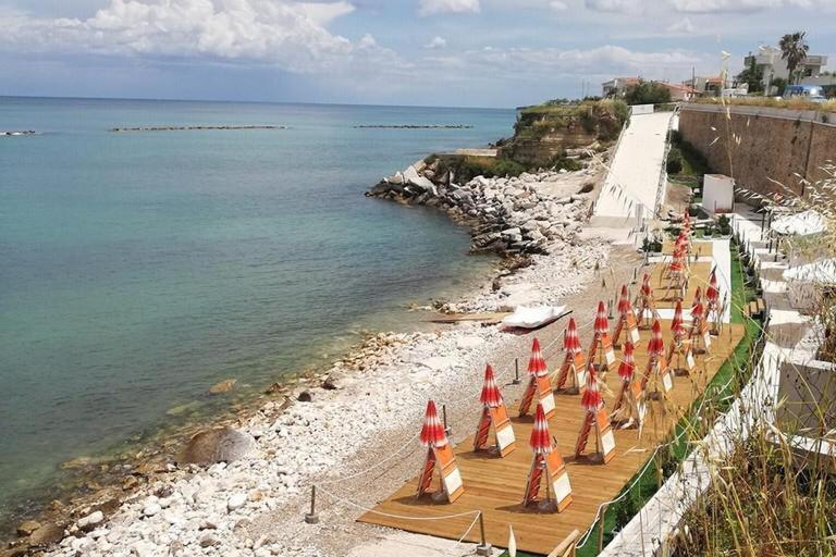 Levante Trani Buitenkant foto